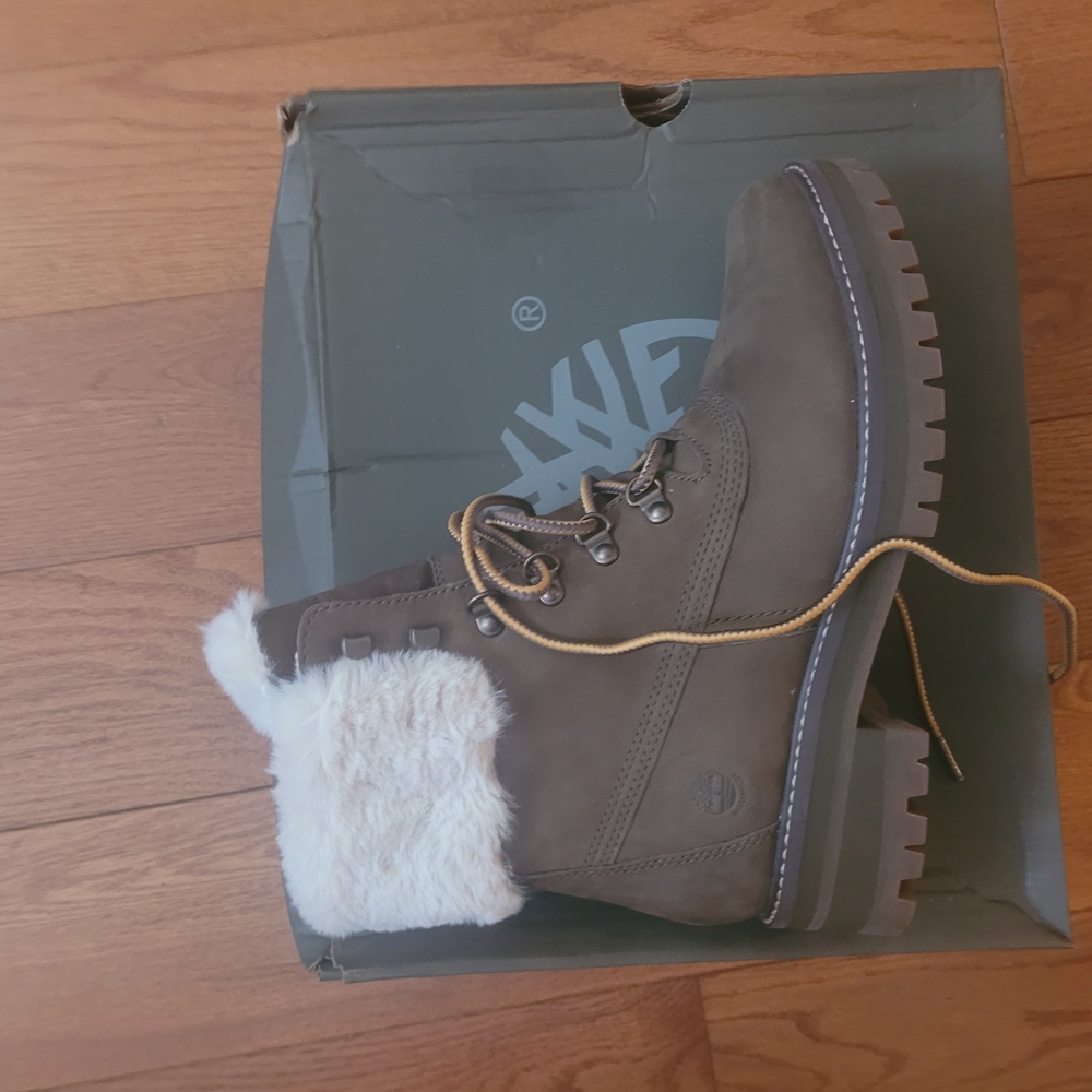 Olive Fur-Lined Timberland Boots. Brand New!